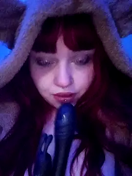 persefone97 online show from 10/30/25, 07:36