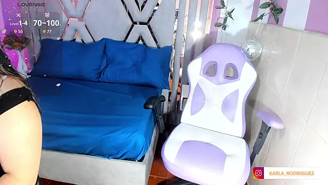 Karla Rodriguezx online show from 11/21/25, 12:37