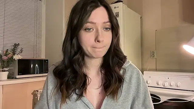  liatris  online show from 11/17/25, 02:56