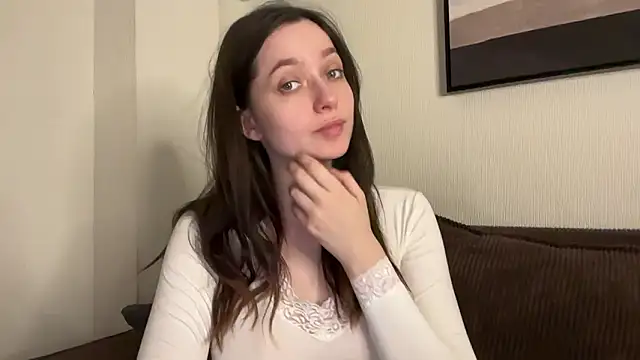 Snapshot of _liatris_ chatting on 02/18/26, 05:53 liatris online show from 02/18/26, 05:53