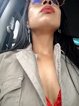 Astrid-- online show from 01/05/26, 07:39