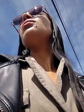 Astrid-- online show from 02/04/26, 03:18