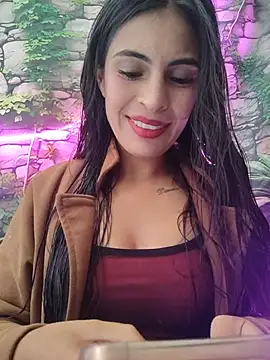 Astrid-- online show from 06/18/26, 03:16