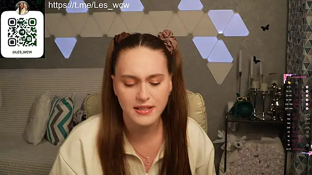 HarleyDeess online show from 10/25/25, 07:52