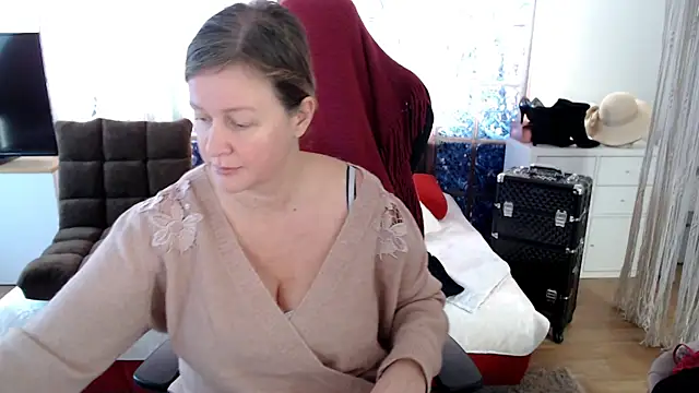 MarleneBloem online show from 02/19/25, 09:28