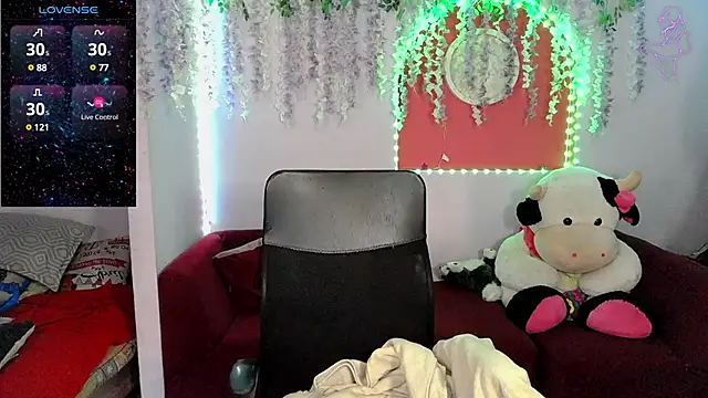 ValentinaMiller  online show from 01/22/25, 07:34