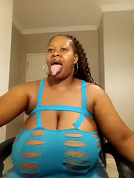 bustylisa1983 online show from 03/11/25, 04:43