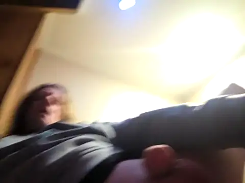 Travislovescum online show from 12/20/25, 07:37