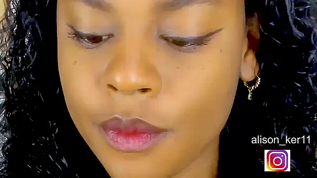 alison-ker3 online show from 04/04/26, 09:29