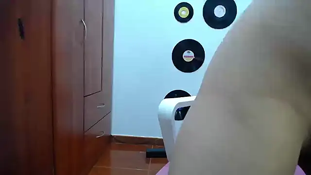 9 Fernanda 9 online show from 03/01/25, 12:17