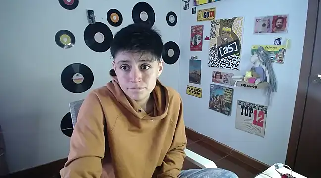 9 Fernanda 9 online show from 03/03/25, 09:05