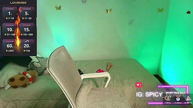 9 Fernanda 9 online show from 04/18/26, 07:58