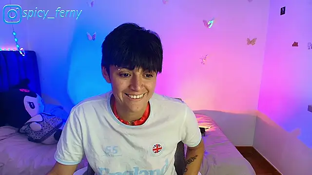 Snapshot of 9_Fernanda_9 chatting on 07/17/26, 07:30 9 Fernanda 9 online show from 07/17/26, 07:30