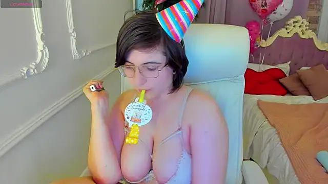 Lily Marlin online show from 04/18/26, 12:53