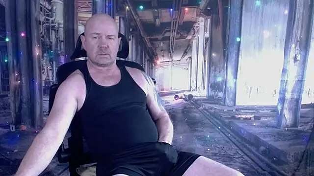 ManlyPrisonGuy online show from 12/03/25, 01:20