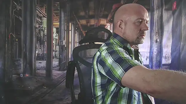 ManlyPrisonGuy online show from 04/01/26, 01:12