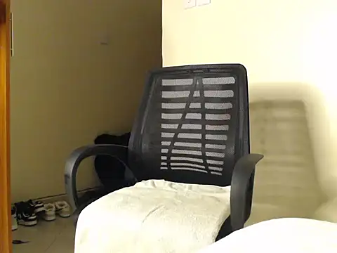 CurvyGlass online show from 01/19/25, 01:10