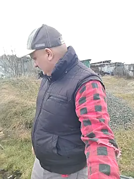 Snapshot of Pandasky chatting on 03/23/26, 12:09 Pandasky online show from 03/23/26, 12:09