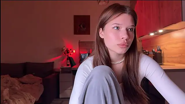 Snapshot of YourOblivion chatting on 10/16/25, 05:03 YourOblivion online show from 10/16/25, 05:03