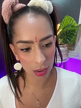 Mau White online show from 01/05/25, 04:36