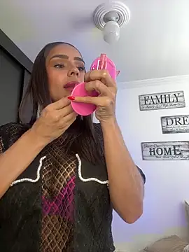 Mau White online show from 03/09/25, 07:59