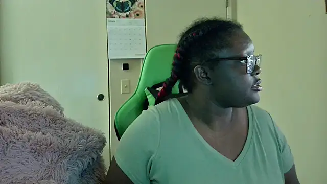 Yagurl  west online show from 01/14/25, 08:31