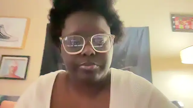 Yagurl  west online show from 02/21/25, 12:05