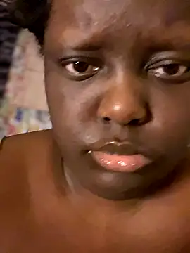 Yagurl  west online show from 11/13/25, 05:39