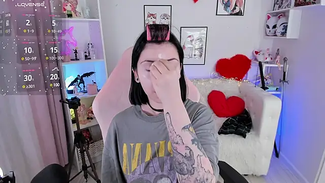 PennyMay online show from 02/13/25, 04:32