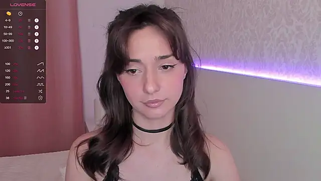 Snapshot of XYour_CharmX chatting on 01/12/25, 06:38 XYour CharmX online show from 01/12/25, 06:38