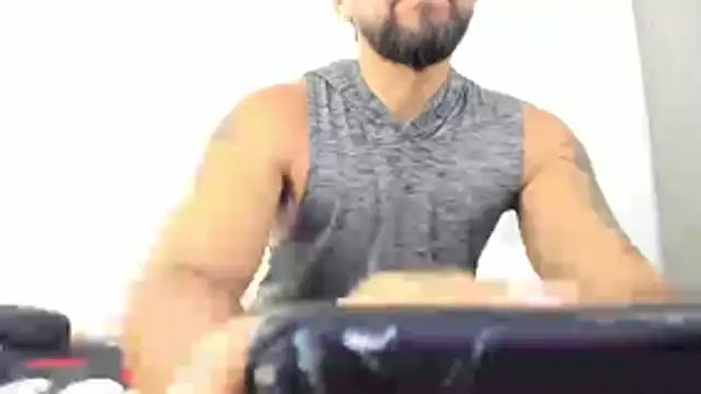 JULESLAKES online show from 12/22/25, 01:52