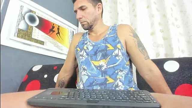 JULESLAKES online show from 04/01/26, 01:41