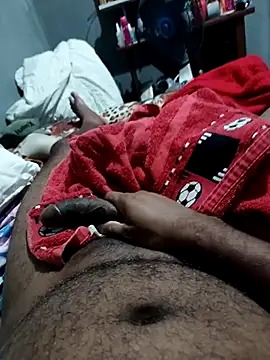 Snapshot of Mailsonp chatting on 02/15/26, 10:06 Mailsonp online show from 02/15/26, 10:06