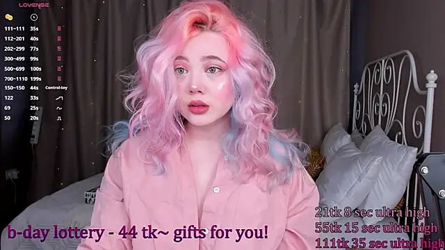 Snapshot of __KawaiiYuki__ chatting on 02/28/25, 08:53 KawaiiYuki online show from 02/28/25, 08:53