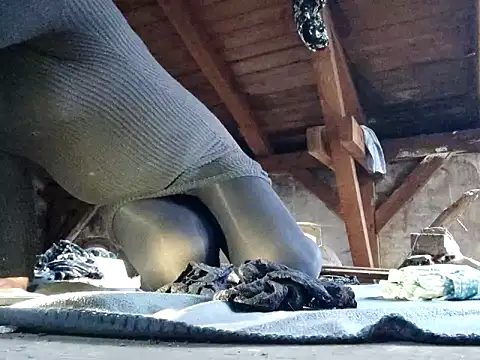 mikostriper online show from 04/22/26, 04:15