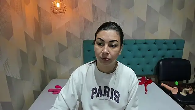 AdaFawxx online show from 03/30/26, 04:46