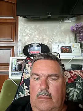 Snapshot of Tbone17 chatting on 06/01/26, 01:02 Tbone17 online show from 06/01/26, 01:02