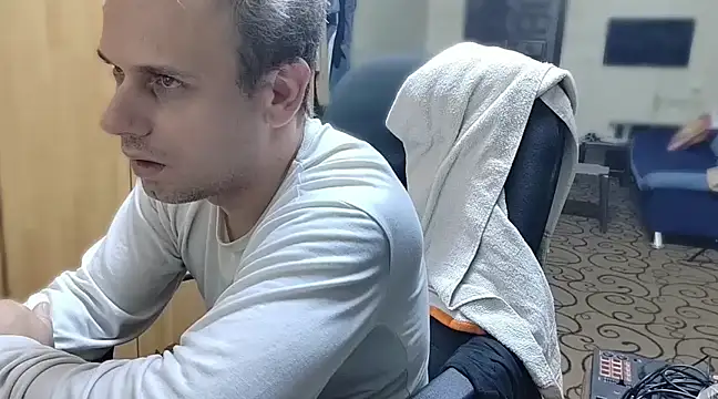 Arabeyes online show from 12/04/24, 09:24