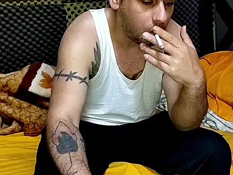 Arabeyes online show from 10/17/25, 04:53