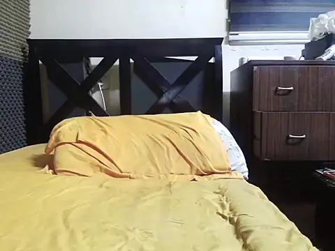 Arabeyes online show from 10/31/25, 04:02