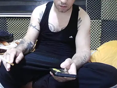 Arabeyes online show from 11/02/25, 03:42