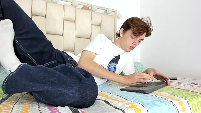 daniel hot03 online show from 11/01/25, 01:35