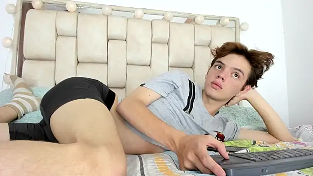 daniel hot03 online show from 11/10/25, 08:30