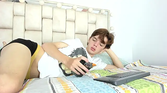 daniel hot03 online show from 11/13/25, 02:38