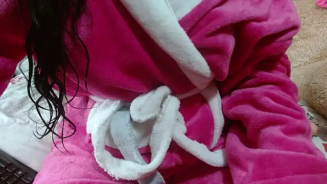 nadescomthxx online show from 03/03/25, 05:18