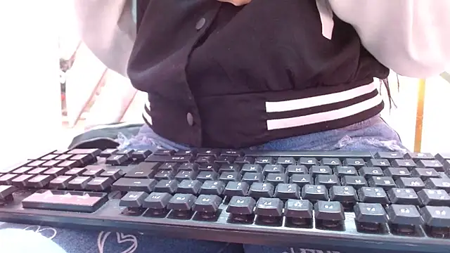 nadescomthxx online show from 11/12/25, 04:40