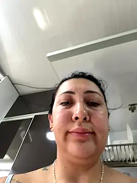 my-kitty online show from 11/23/25, 03:45