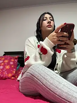 Snapshot of my-kitty chatting on 05/23/26, 12:16 my-kitty online show from 05/23/26, 12:16
