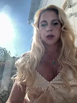 Kate-monroe online show from 03/06/25, 12:52