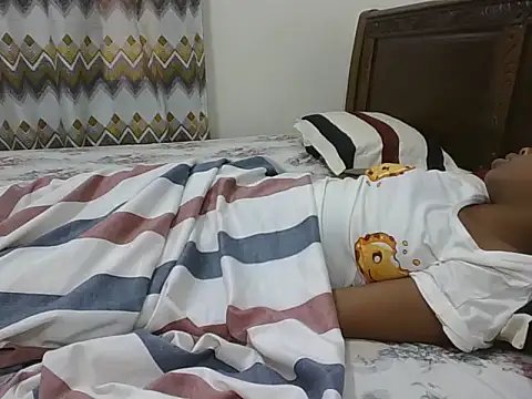 Snapshot of sexy__candyy chatting on 07/21/26, 03:53 sexy candyy online show from 07/21/26, 03:53